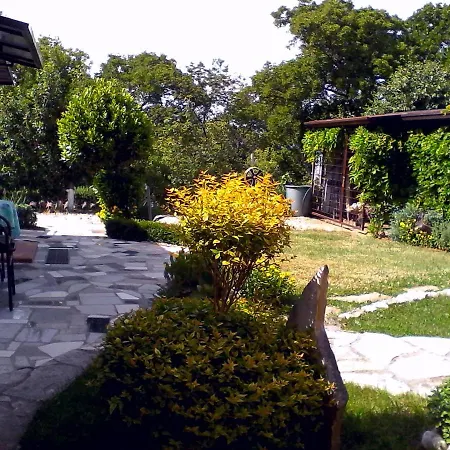 Holiday home Haus Randelj *